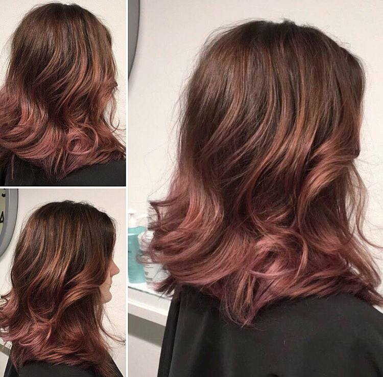 mauve farbe chocolate damen-look-hairstyling-idee-herbsttrend