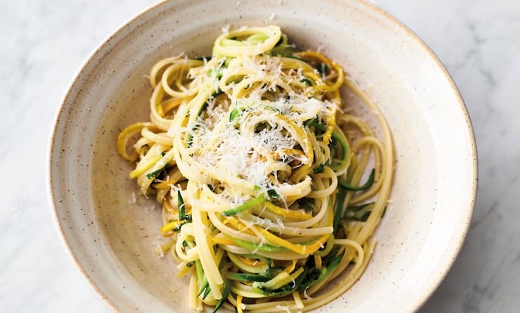 pasta-zucchini-courgette-zitrone-vegetarisch