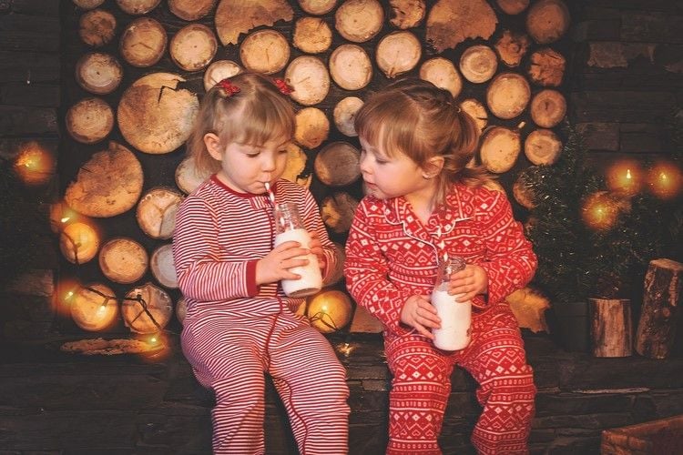 Weihnachten mit Kindern feiern-heiliger-abend-was-tun