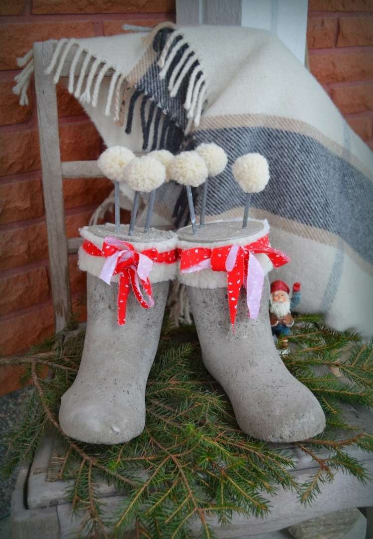 Beton Weihnachten deko stiefel gummistiefel form weihnachtlich dekorieren bommeln