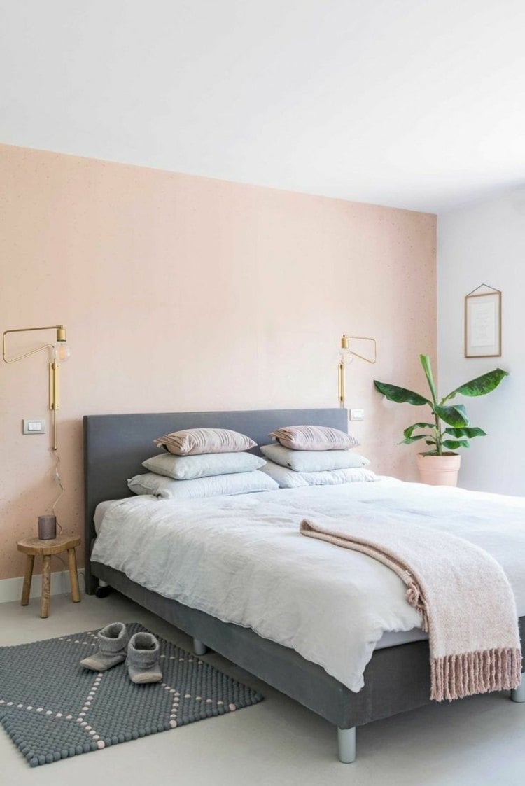 Schlafzimmer Trends pfirsich akzent wandfarbe grau möbel