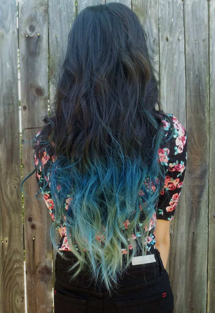 blaue haare ozean haarfarben trend ombre look brünette