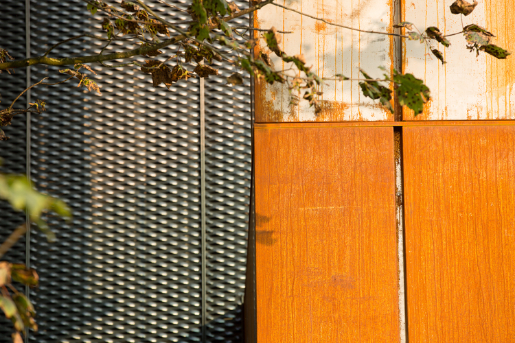 corten fassade stahlfassade containerhaus