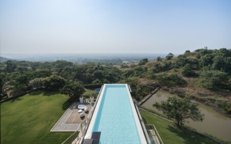 ferienhaus infinity pool dach terrassen wasserspiele