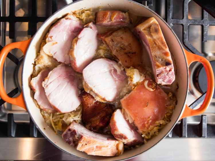 französich spezialität fleisch sauerkraut choucroute