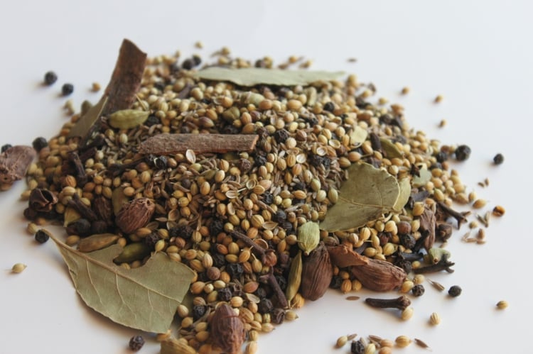 Wie Sie Garam Masala selber machen &amp; nutzen können - 9 Rezeptideen