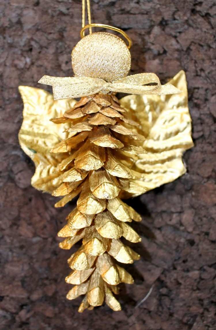 goldener engel basteln kinder naturmaterial weihnachten