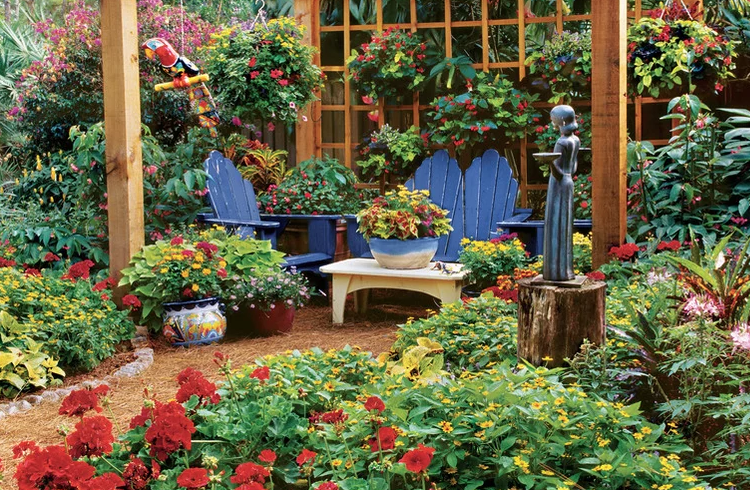 große Blumenkübel bepflanzen Garten Ampel Tisch Dekoration