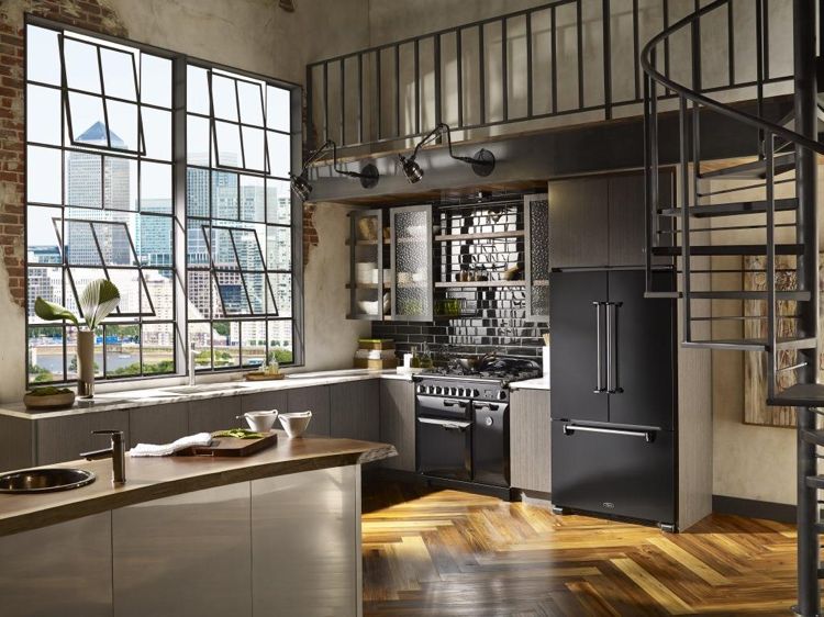 neue Küchenideen moderner industrial look schwarze Metrofliesen Wand