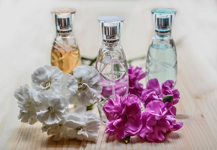 natürliche und synthetische Duft- und Aromastoffe Parfüm herstellung
