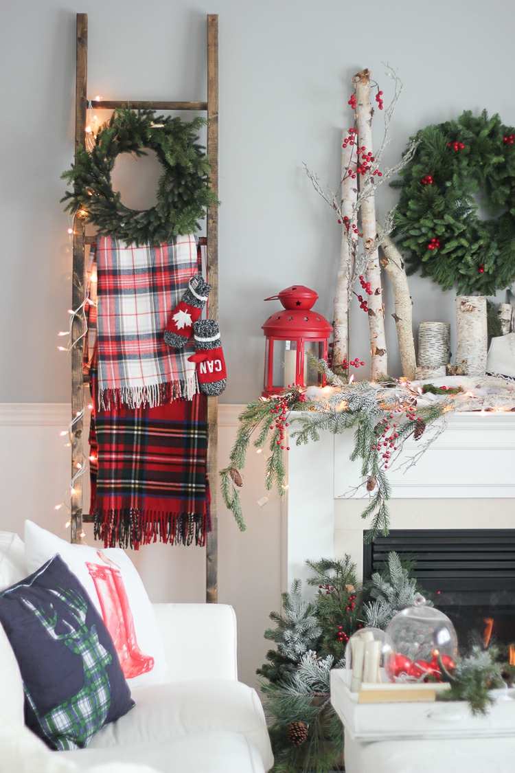 Leiter dekorieren weihnachtlich skandinavisch stil weihnachtskranz tücher kariert