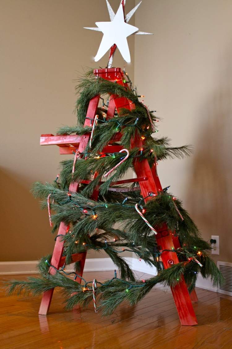 Leiter weihnachtlich dekorieren tannengrün rot stern weihnachtsbaum ersatz