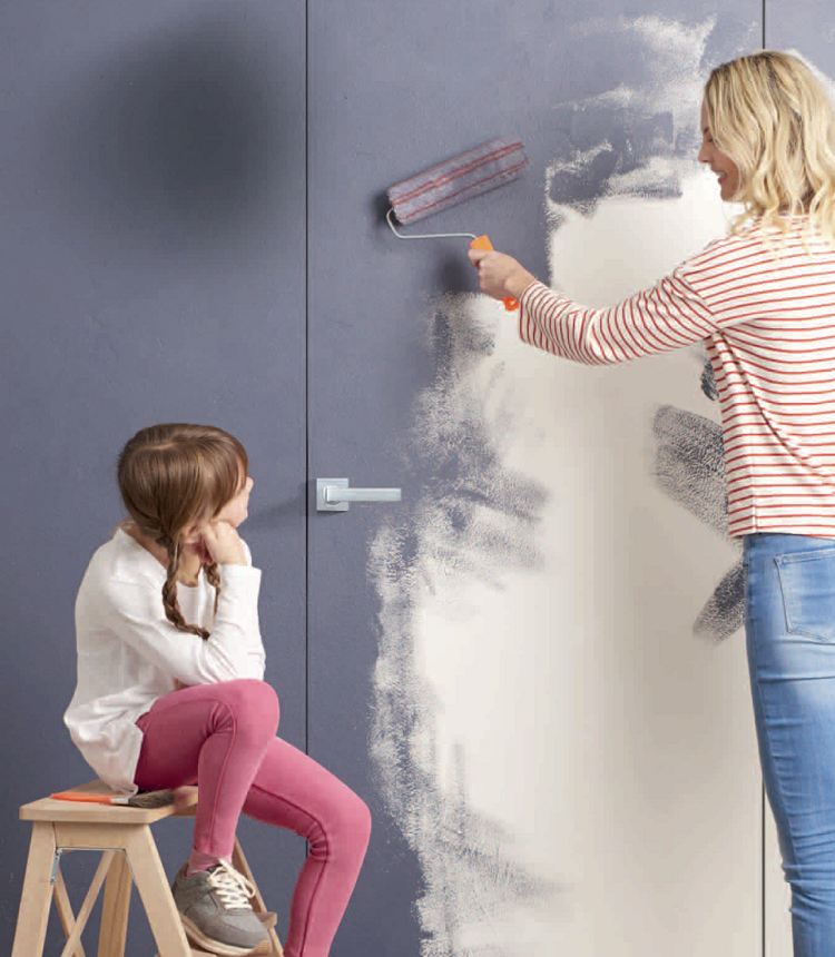 Zimmertür streichen ohne Zarge rahmenlos Wandfarbe