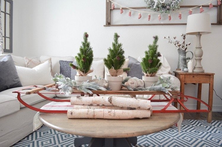 vintage schlitten deko wohnung weihnachten