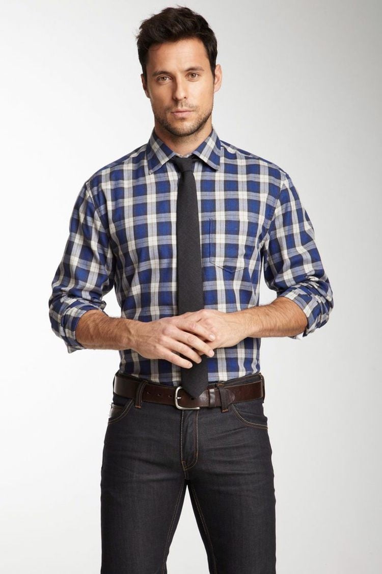 welche Krawatte zu welchem Hemd einfarbig kariertes hemd blau schwarze jeans