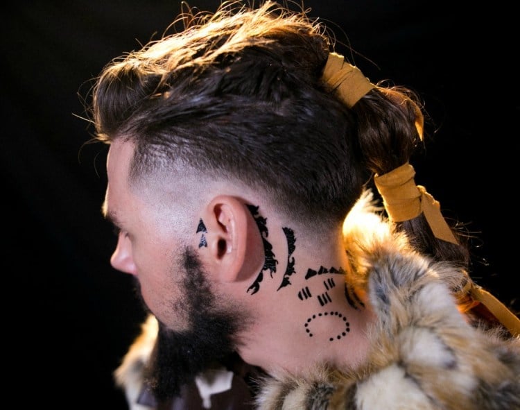 wikinger frisuren männer herren haarschnitt undercut zopf