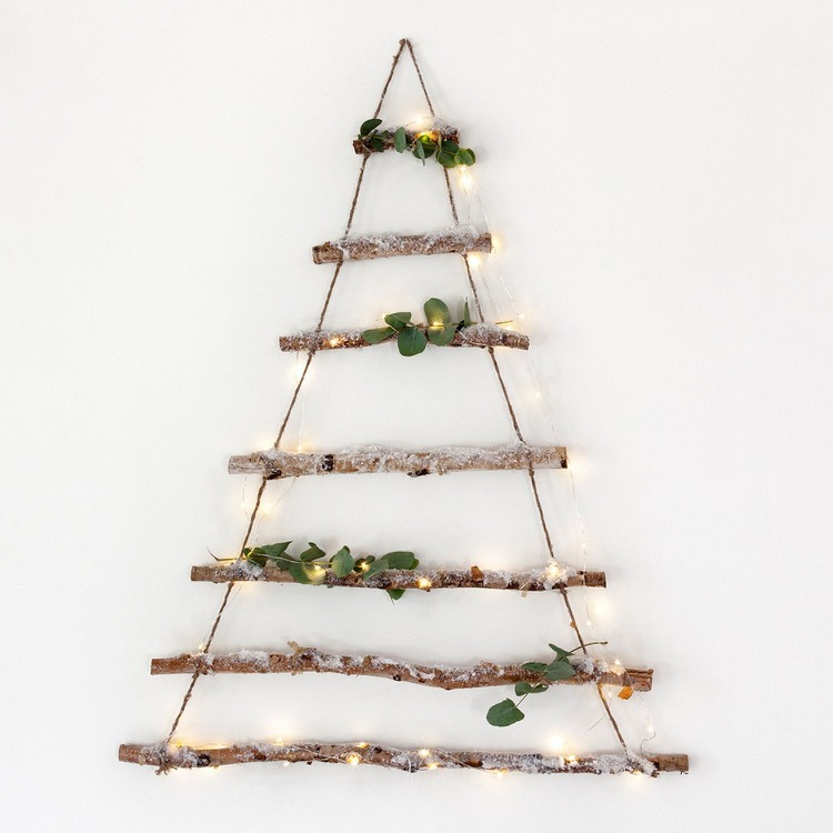 zweige dekoration weihnachten alternative weihnachtsbaum aufhängen wand