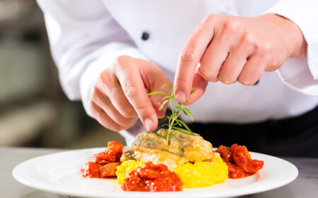 Teller anrichten Regeln Tipps Bilder