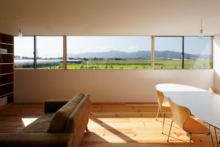 panoramafenster Schiebefenster Holzboden Wohnzimmer