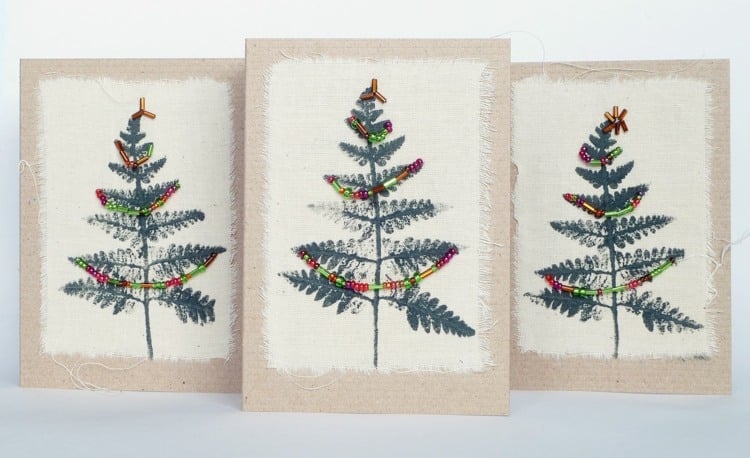 tannenbaum basteln weihnachtskarte mit perlen stempeln stoff papier