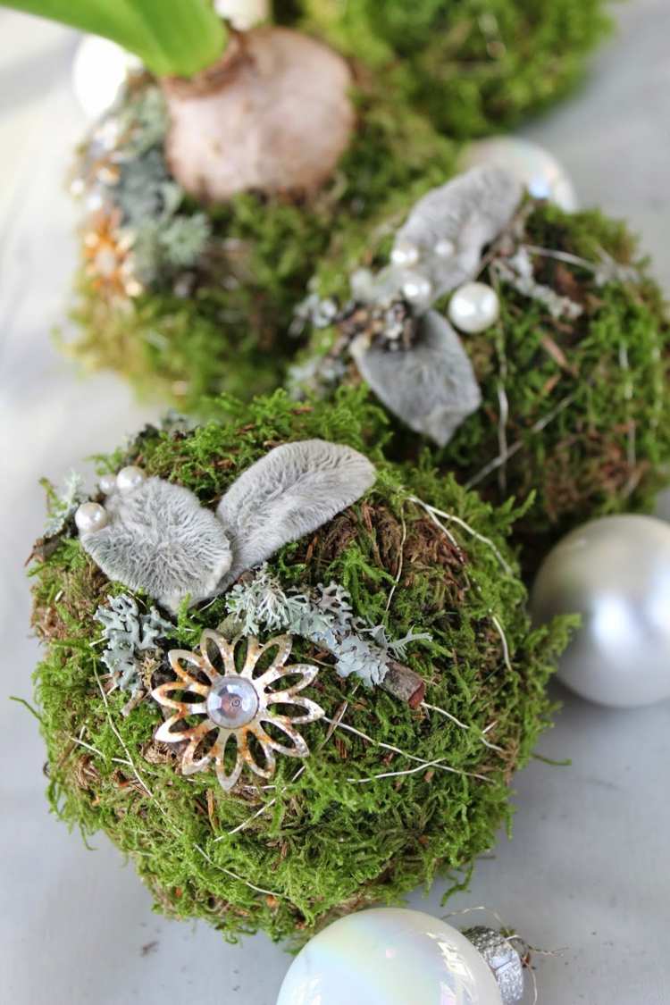 weihnachtskugel weihnachtlich dekorieren baumkugeln perlen