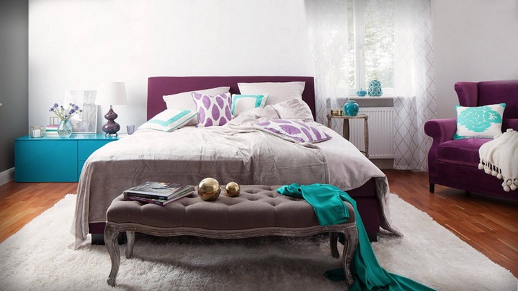 Bettbank Schlafzimmer Vintage Modern Mix Violett Türkis Grau