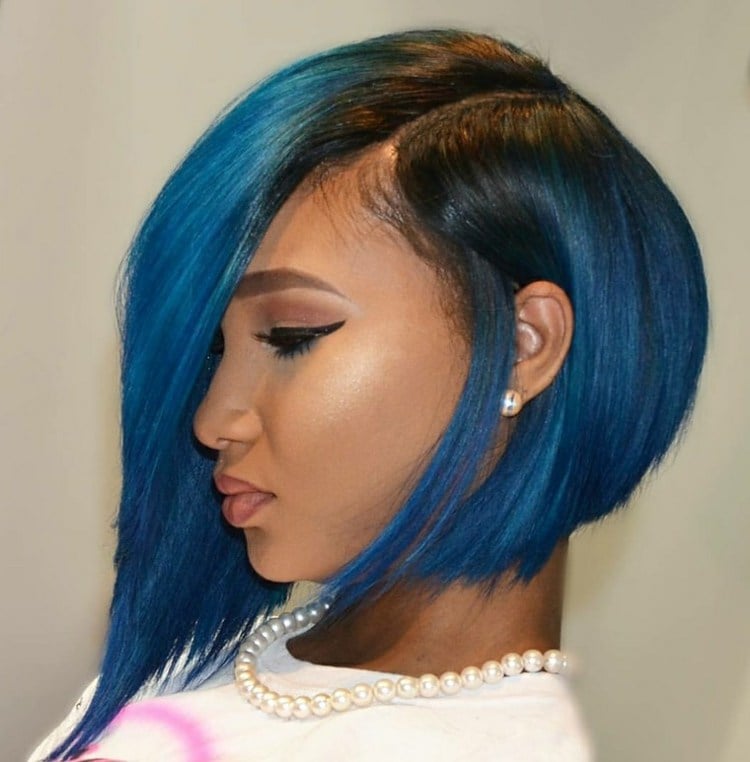 gefärbte haare blau langer a-line bob frisur