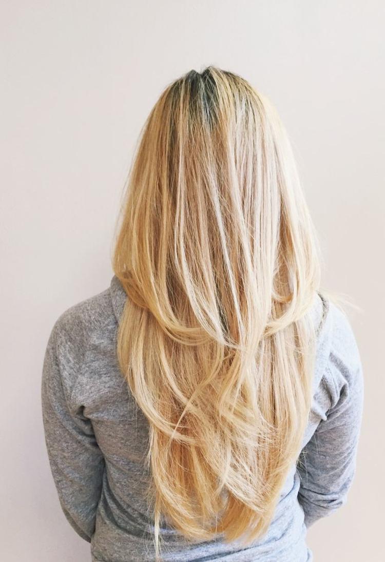 Haare stufenschnitt blonde lange 
