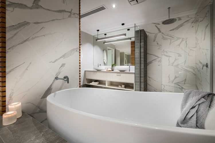 grau weiß marmor badewanne freistehend waschtisch