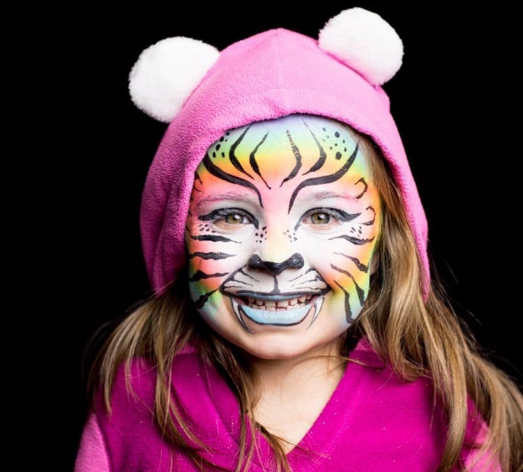 kleinkind tiger schminken Regenbogen Karneval