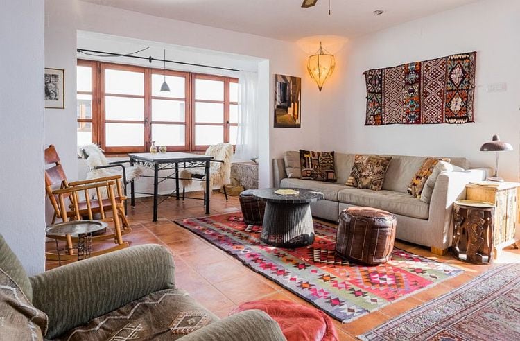 Wandfarbe zu Terracotta Fliesen weiss wohnzimmer mediterran rustikal