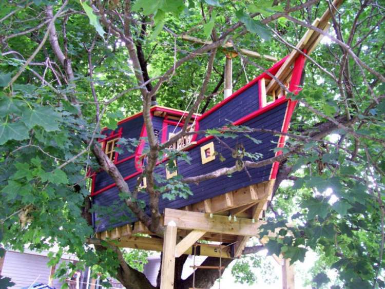 Baumhaus Kinder Piratenschiff Holz