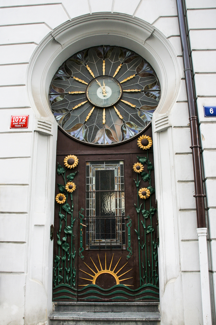 Jugendstil Tür mit Sonnenblumen Glasmalerei Uhr