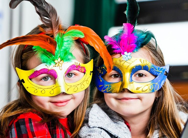 fasching basteln im kindergarten karnevalsmasken kinder bunt
