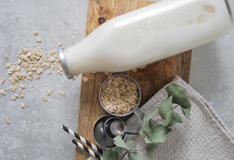 hafermilch gesunde ernährung gegen akne