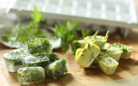 kräuter einfrieren tipps varianten olivenöl wasser