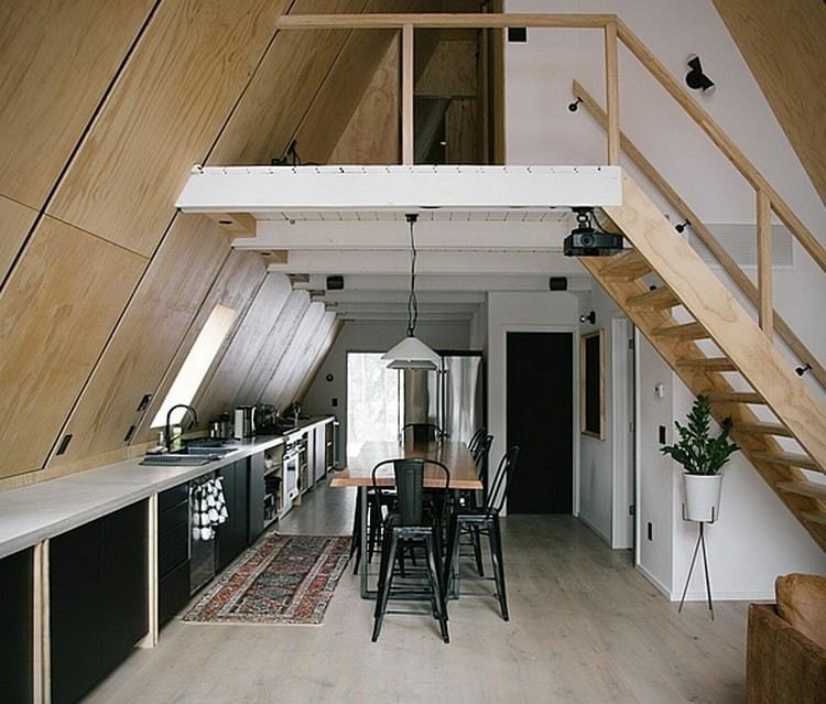 modernes finnhaus interieur küche essbereich holztreppe