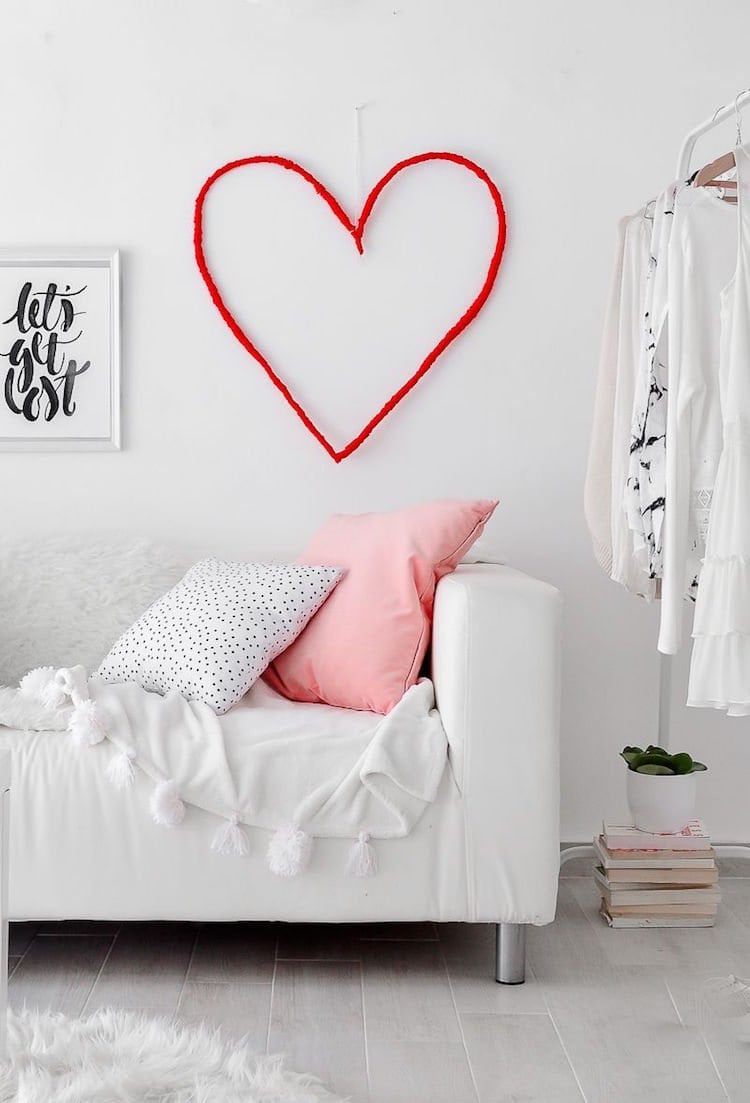 valentinstag ideen diy dekoration wand minimalistisch herz rot