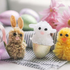 Basteln mit Wolle zu Ostern süße Pompom-Tiere für Kinder