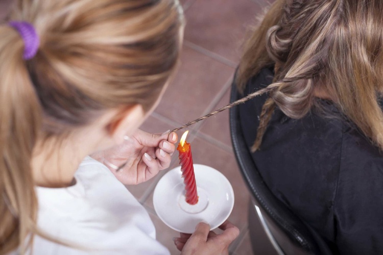 Wie funktioniert Velaterapia Spliss mit der Flamme einer Kerze entfernen
