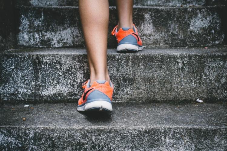 bewegung treppe steigen darm gesund