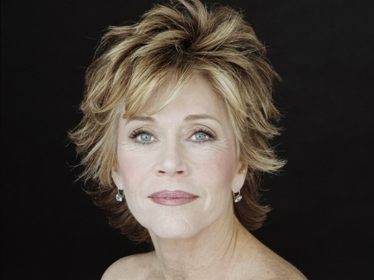 dezent schminken ab 50 blaue Augen Jane Fonda