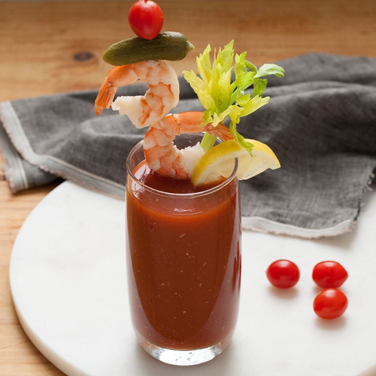 garnelen spieß gewürzgurke cherry tomate coktail bloody mary