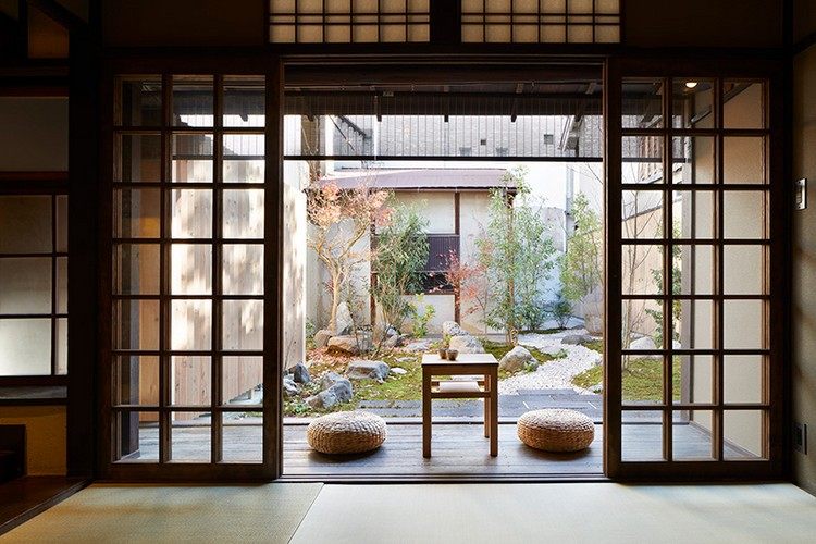 japansiche einrichtung gästehaus terrasse garten shoji