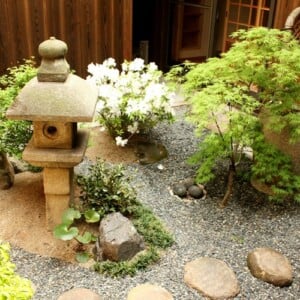 kleinen japanischen garten gestalten tipps gestaltungsidee kies sand