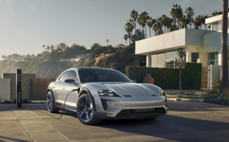 porsche elektroauto mission e batterie laden sportwagen