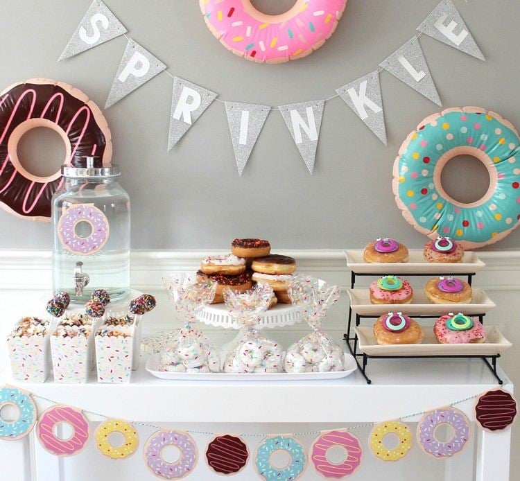 sprinkle babyparty donuts thema girlande wimpelkette