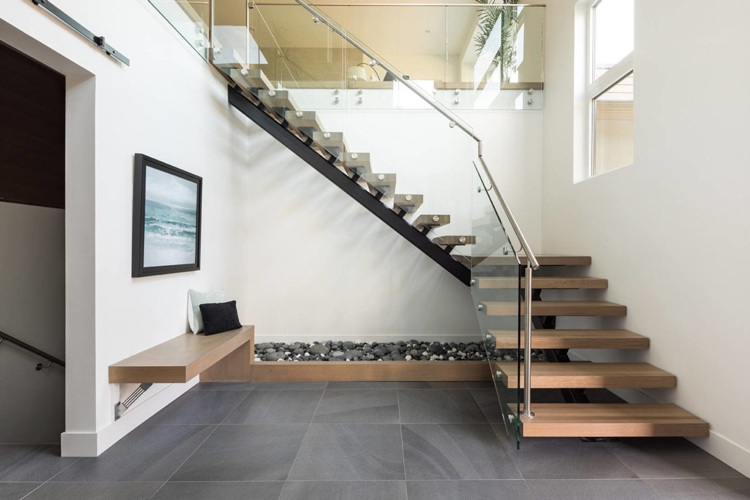 viertelgewendelte Treppe modern Holz Stahl Glas