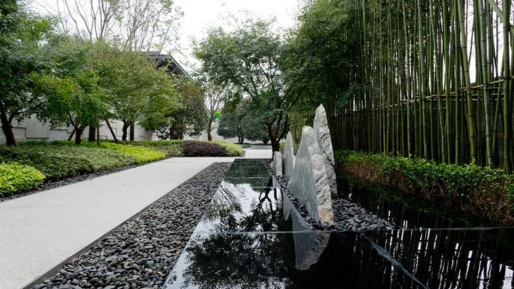 Garten- und Landschaftsbau mit Naturstein Beispiel modern China