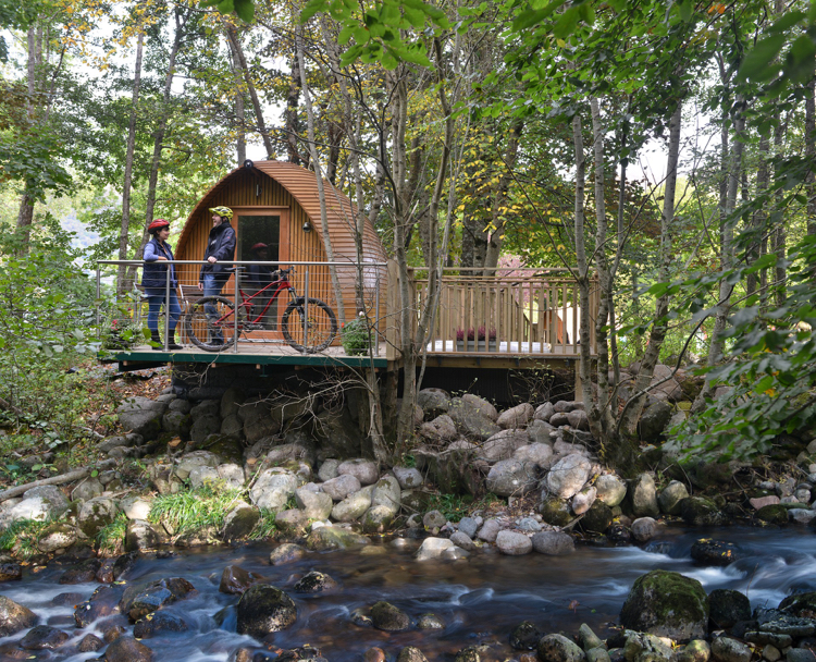 Glamping Luxus Außergewöhnlich übernachten Wald